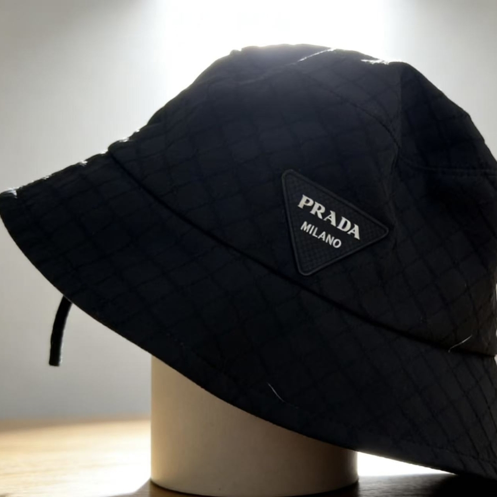 Prada Re Nylon Bucket Hat Black